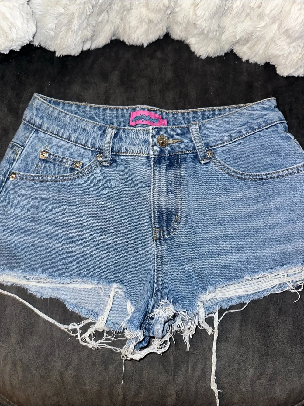Edikted Denim High-Rise Distressed Women’s Shorts - Small